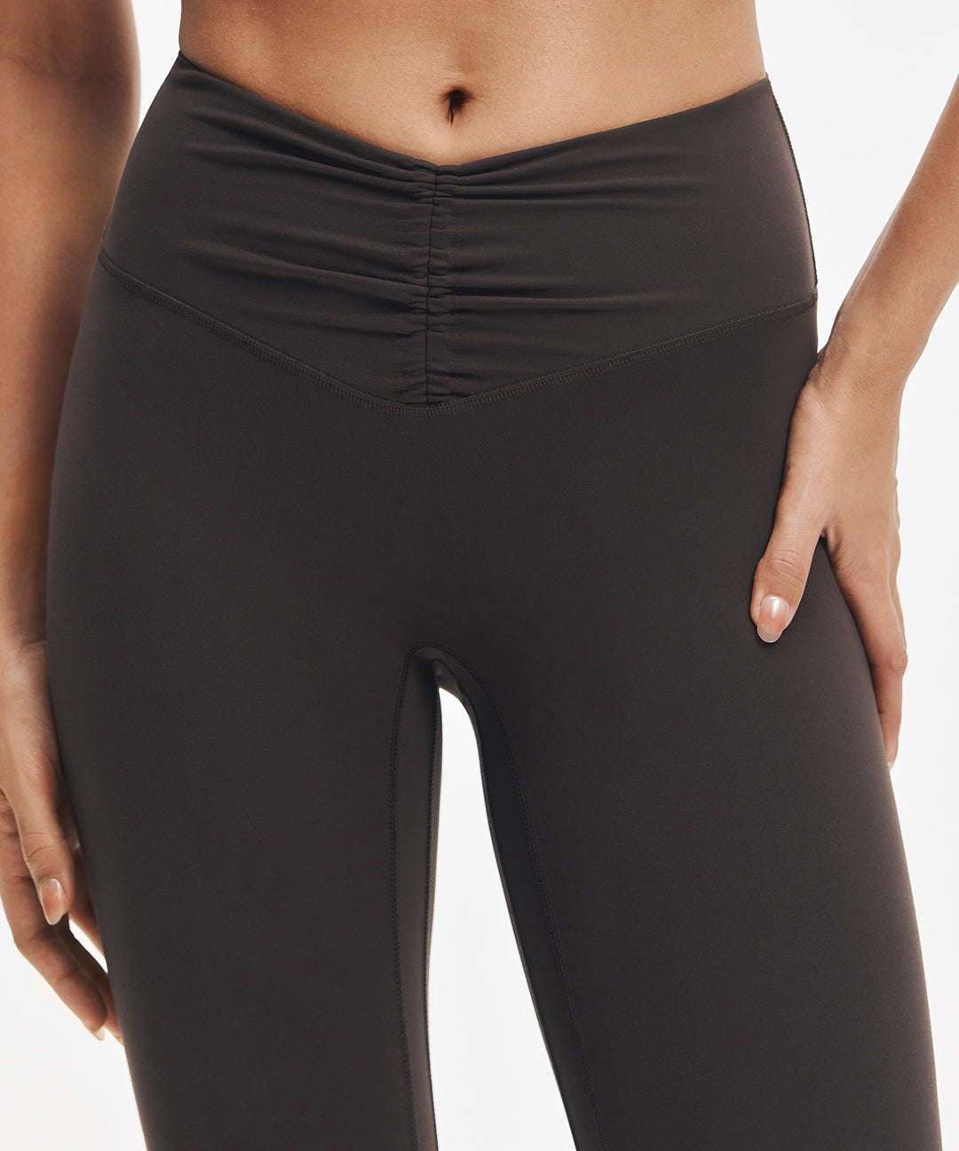 Longjaw™ V-Waist Ruched Legging 25''