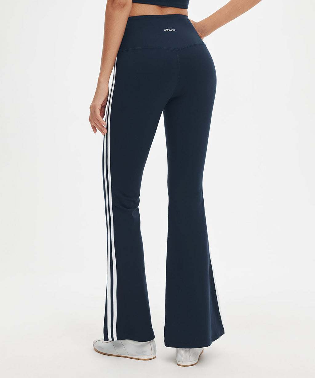 Longjaw™ Double-Trim Flared Legging 31.5''