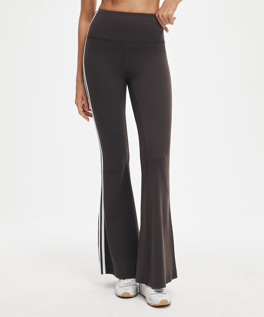 Longjaw™ Double-Trim Flared Legging 31.5''