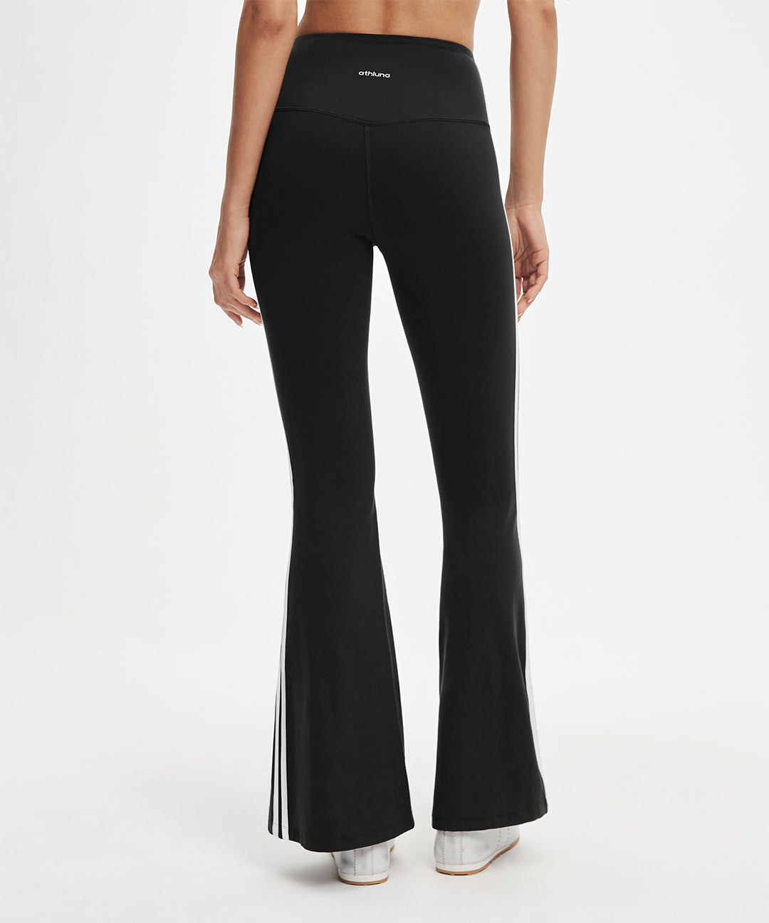 Longjaw™ Double-Trim Flared Legging 31.5''